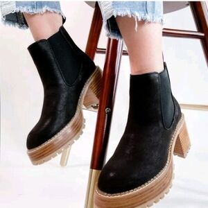 Altar'd State Elevated Platform Chelsea Boots Academia Grunge Lug Soles Sz.10